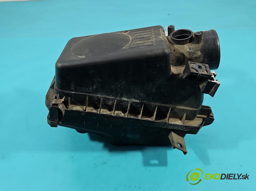 Toyota Corolla E12 2001-2009 1.8 VVTI usa 135 HP manual 99 kW 1794 cm3 4- obal filtra vzduchu 17701-0D130 (Obal vzduchového filtra)