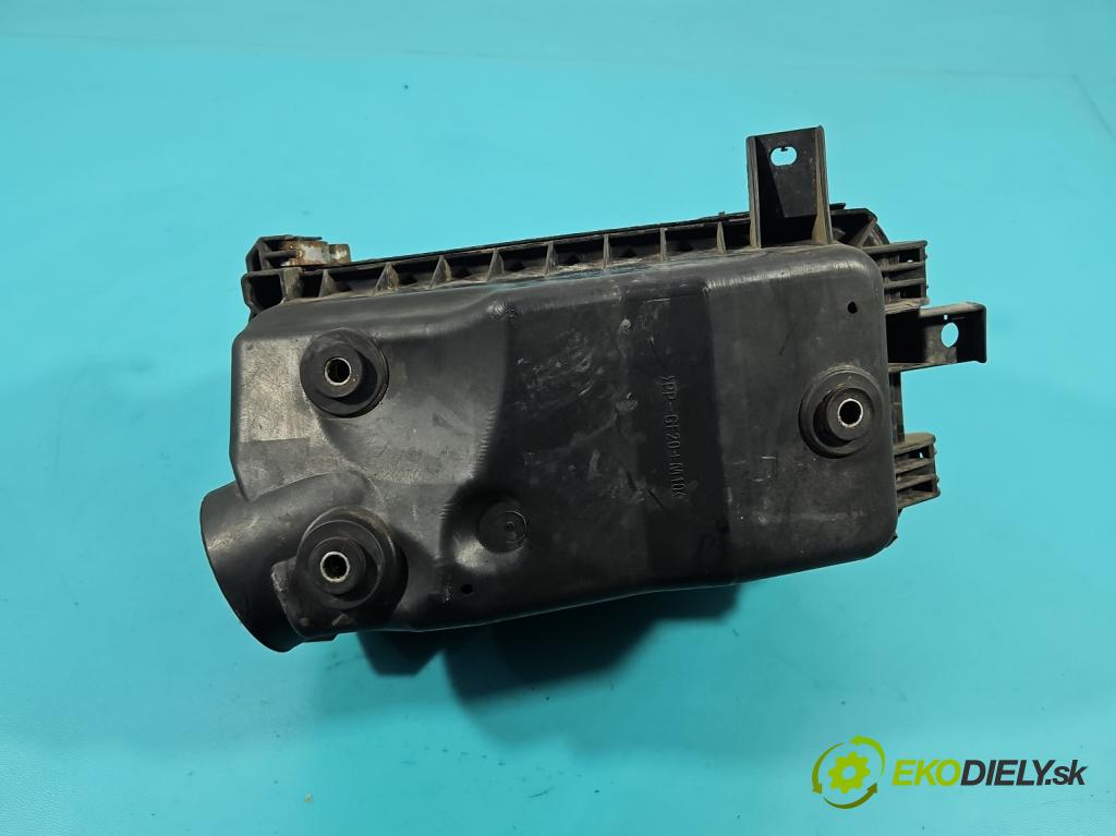 Toyota Corolla E12 2001-2009 1.8 VVTI usa 135 HP manual 99 kW 1794 cm3 4- obal filtra vzduchu 17701-0D130 (Obal vzduchového filtra)