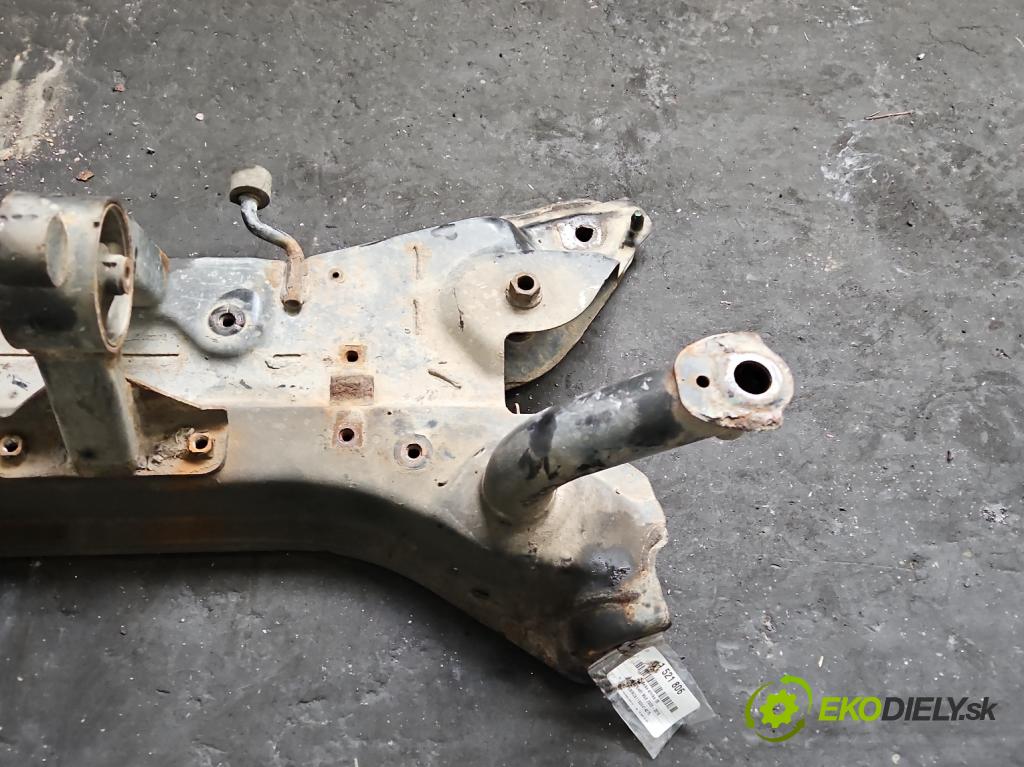 Suzuki Swift Mk6 2005-2010 1.3 16V 92 HP manual 67.5 kW 1328 cm3 3- výstuha motora