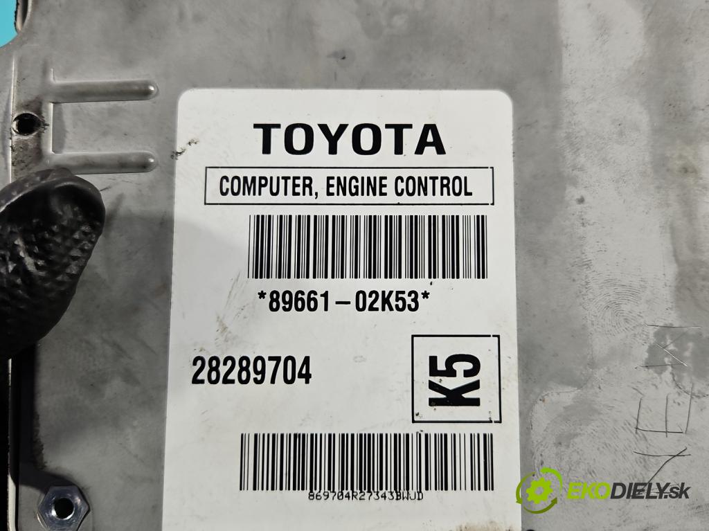 Toyota Corolla E12 2001-2009 1.8 VVTI usa 135 HP manual 99 kW 1794 cm3 4- riadiaca jednotka motora 89661-02K53