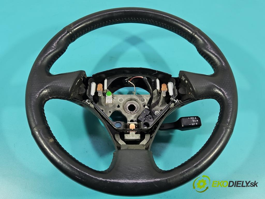 Toyota Corolla E12 2001-2009 1.8 VVTI usa 135 hp manual 99 kW 1794 cm3 4- volant  (Volant)