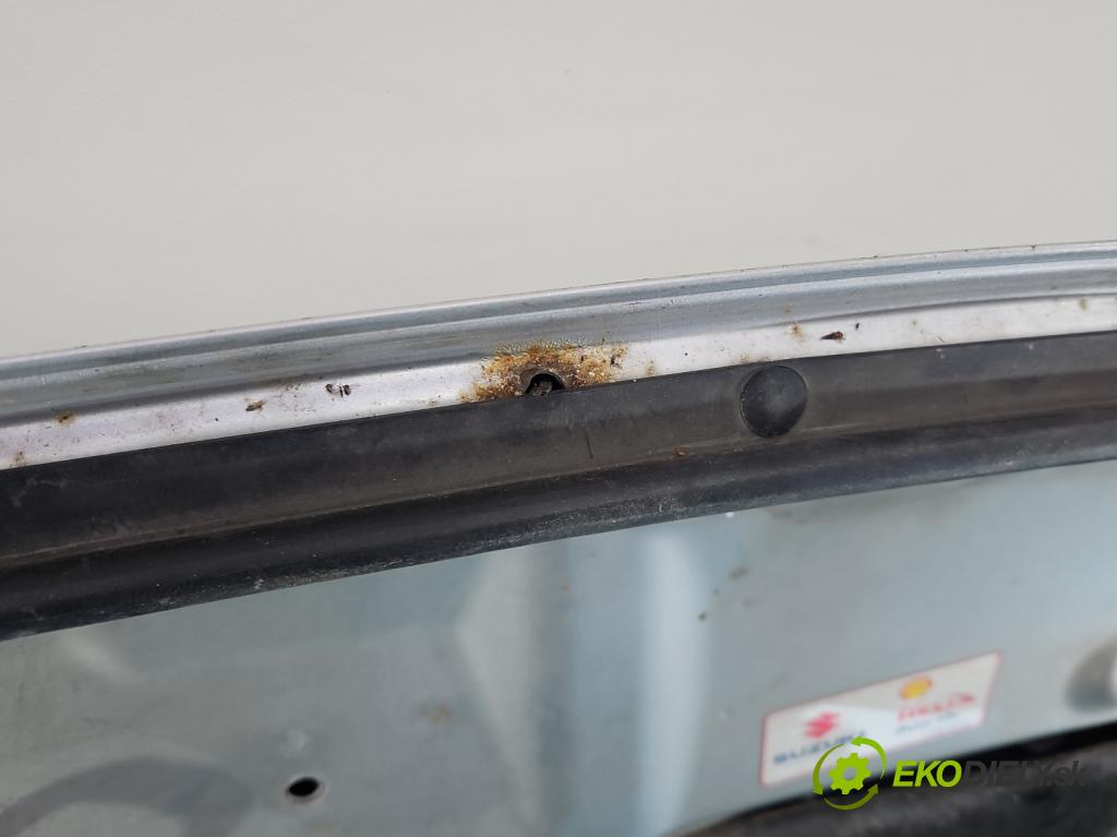 Suzuki Swift Mk6 2005-2010 1.3 16V 92 HP manual 67.5 kW 1328 cm3 3- kapota predná