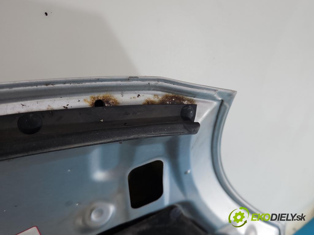 Suzuki Swift Mk6 2005-2010 1.3 16V 92 HP manual 67.5 kW 1328 cm3 3- kapota predná