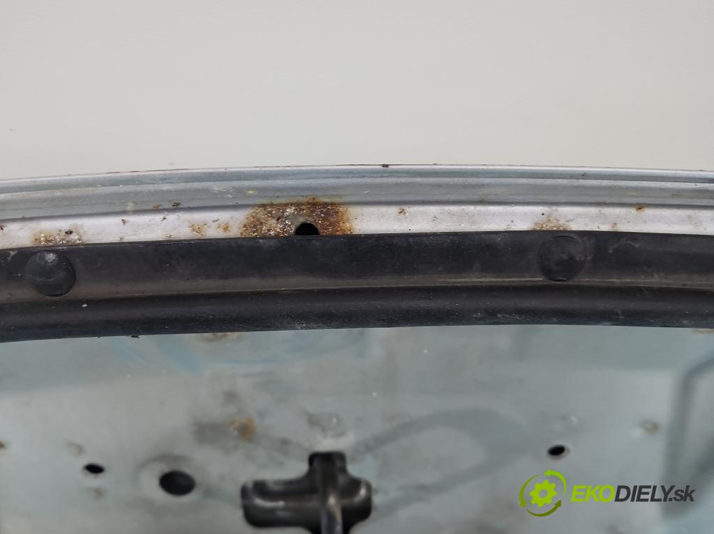 Suzuki Swift Mk6 2005-2010 1.3 16V 92 HP manual 67.5 kW 1328 cm3 3- kapota predná