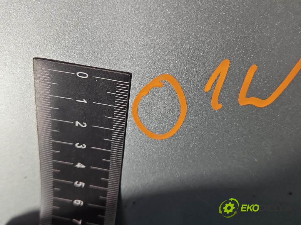 Suzuki Swift Mk6 2005-2010 1.3 16V 92 HP manual 67.5 kW 1328 cm3 3- kapota predná