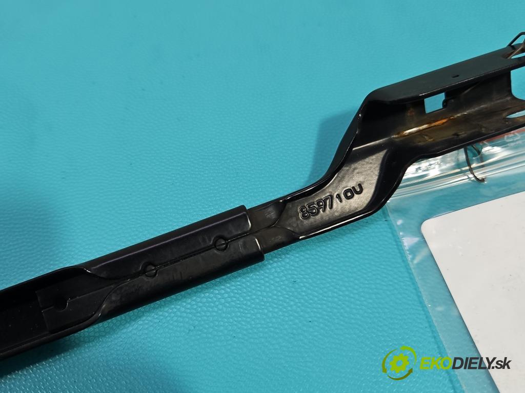 Lexus NX I 2014-2021 2.0 T 238HP automatic 175 kW 1998 cm3 5- rameno stieračov predné komplet 8121OU