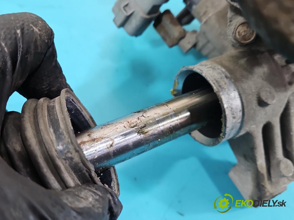 Suzuki Swift Mk6 2005-2010 1.3 16V 92 hp manual 67.5 kW 1328 cm3 3- řízení volant