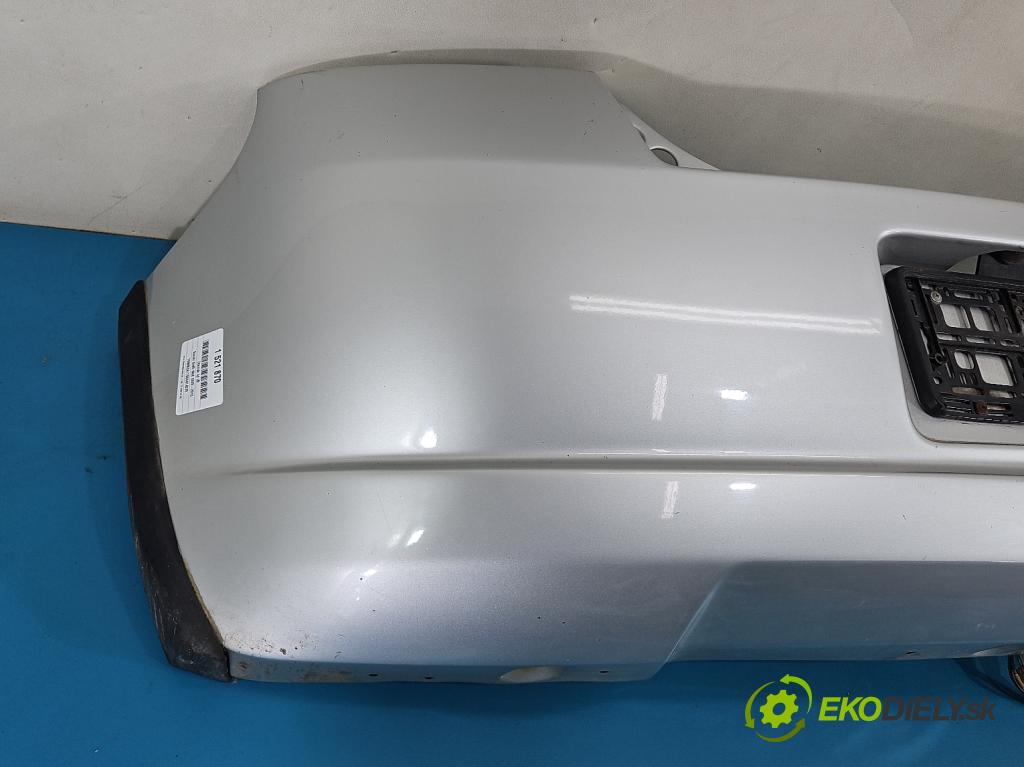 Suzuki Swift Mk6 2005-2010 1.3 16V 92 hp manual 67.5 kW 1328 cm3 3- nárazník zadní  (Klika dveří ostatní)