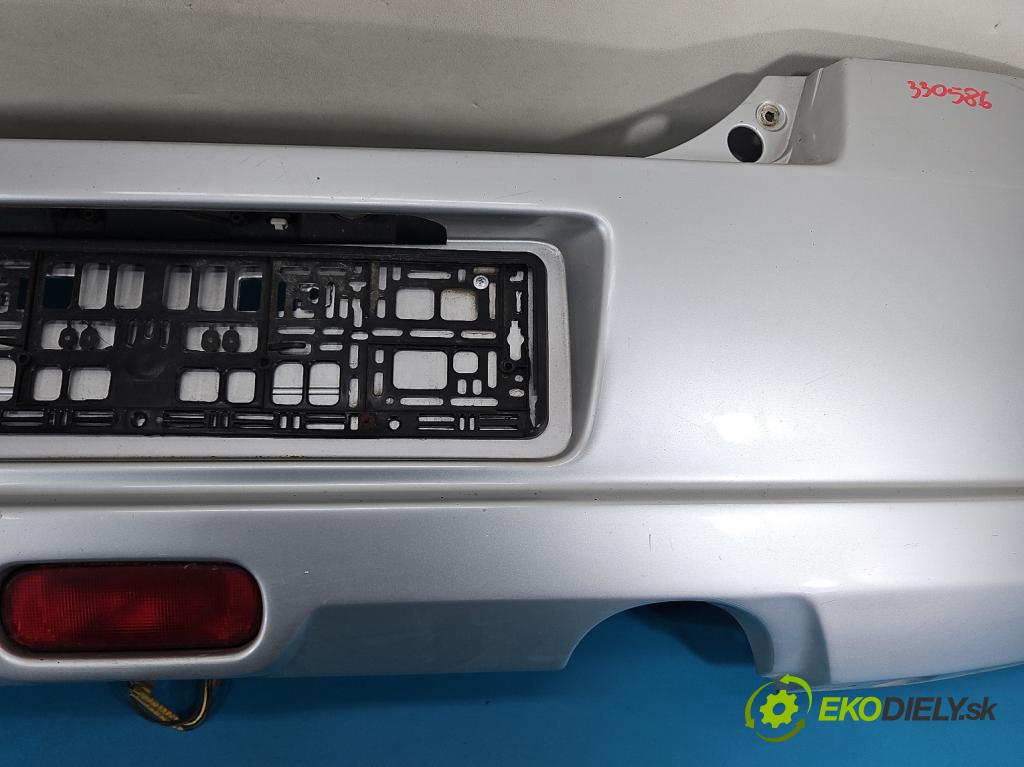 Suzuki Swift Mk6 2005-2010 1.3 16V 92 hp manual 67.5 kW 1328 cm3 3- nárazník zadní  (Klika dveří ostatní)