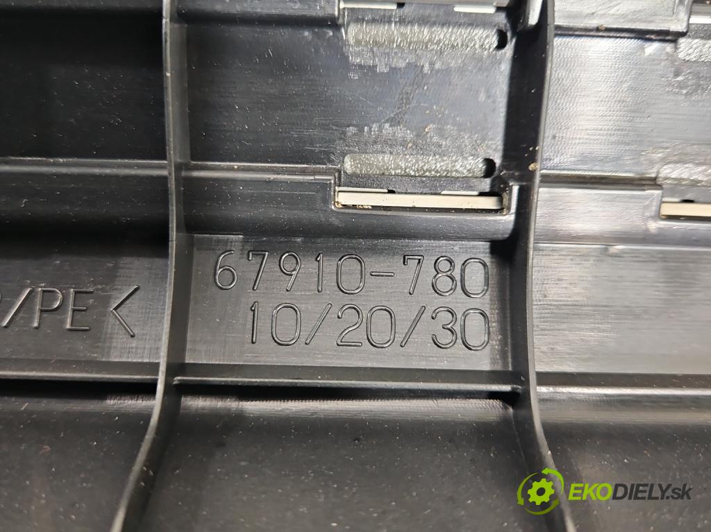 Lexus NX I 2014-2021 2.0 T 238HP automatic 175 kW 1998 cm3 5- lišta práh: pravé 67910-780 (Lišta prahová)