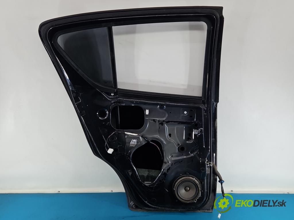 Suzuki Splash 1.3 DDIS 75 hp manual 55 kW 1248 cm3 5- dveře zadní levé  (Klika dveří ostatní)