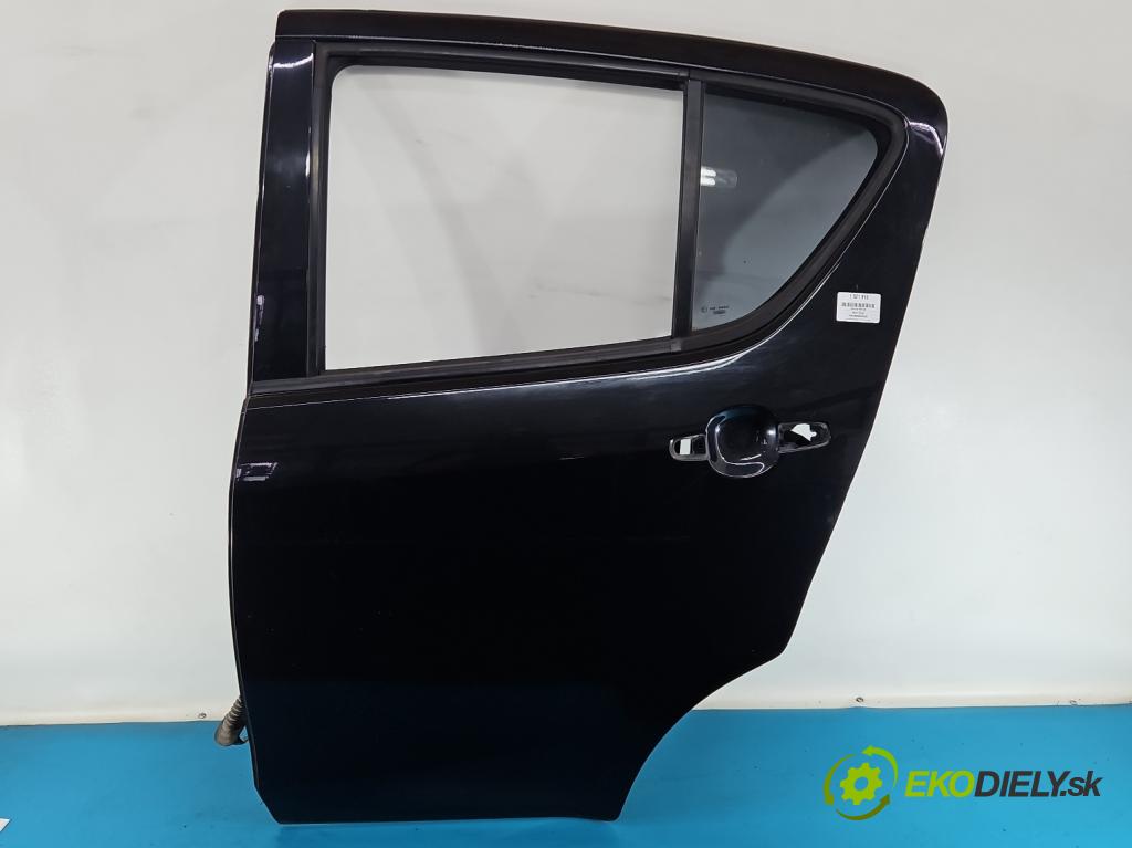 Suzuki Splash 1.3 DDIS 75 hp manual 55 kW 1248 cm3 5- dveře zadní levé  (Klika dveří ostatní)