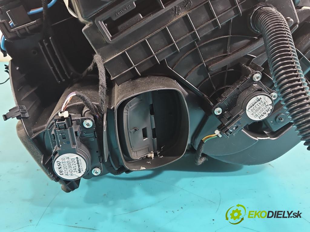 Renault Master III 2010-2024 2.3 DCI 163 hp manual 120 kW 2299 cm3 5- radiátor 272702687R-A (Radiátor topení)