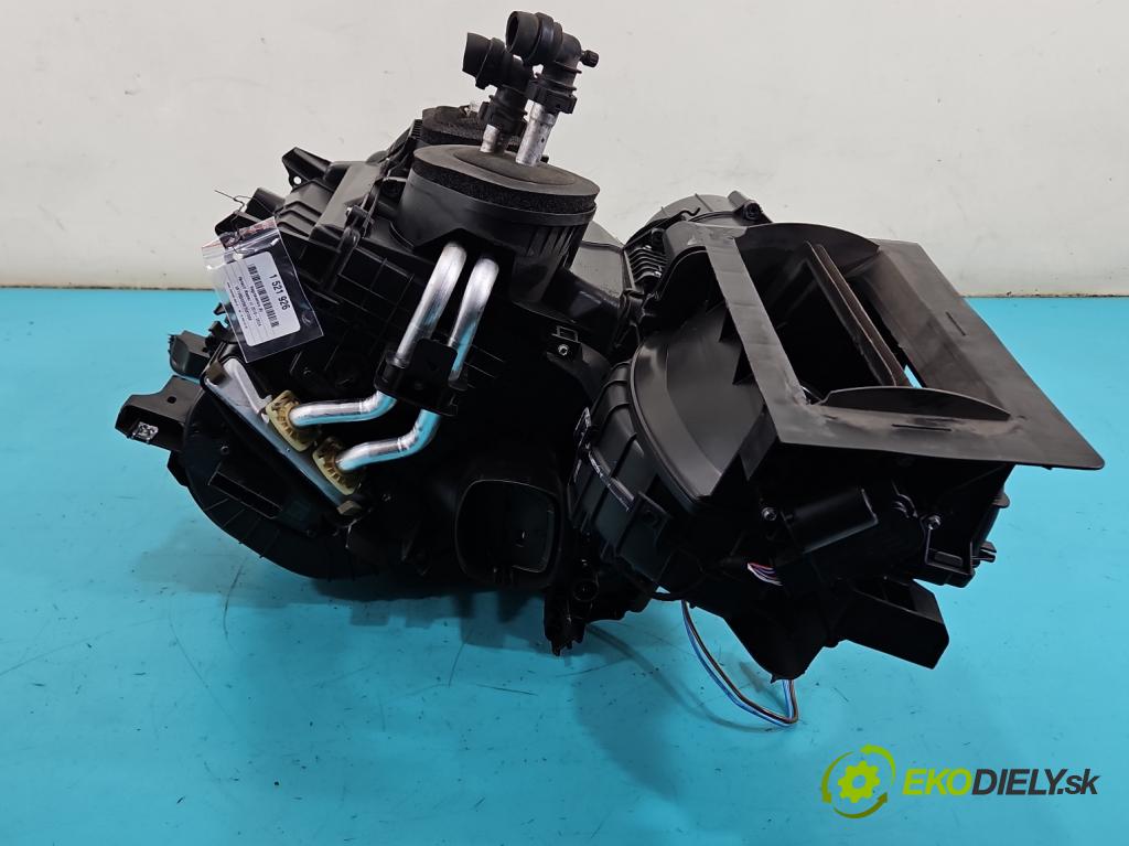 Renault Master III 2010-2024 2.3 DCI 163 hp manual 120 kW 2299 cm3 5- radiátor 272702687R-A (Radiátor topení)