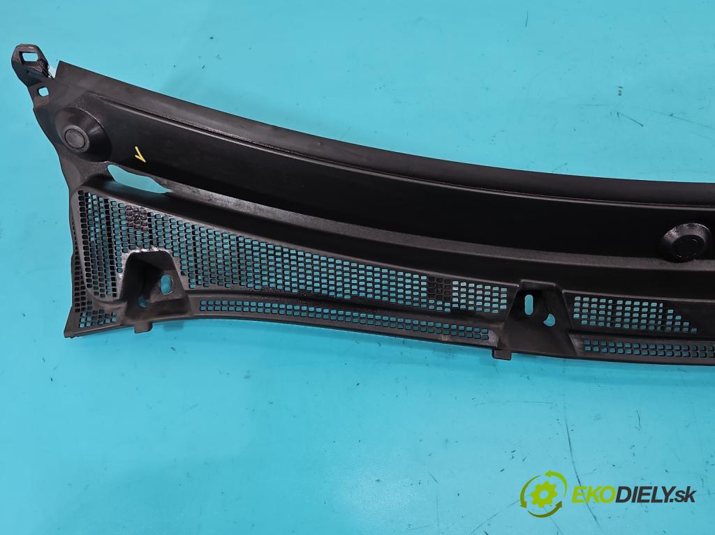 Renault Master III 2010-2024 2.3 DCI 163 HP manual 120 kW 2299 cm3 5- torpédo 668112187R (Torpédo (plast pod čelným sklom))