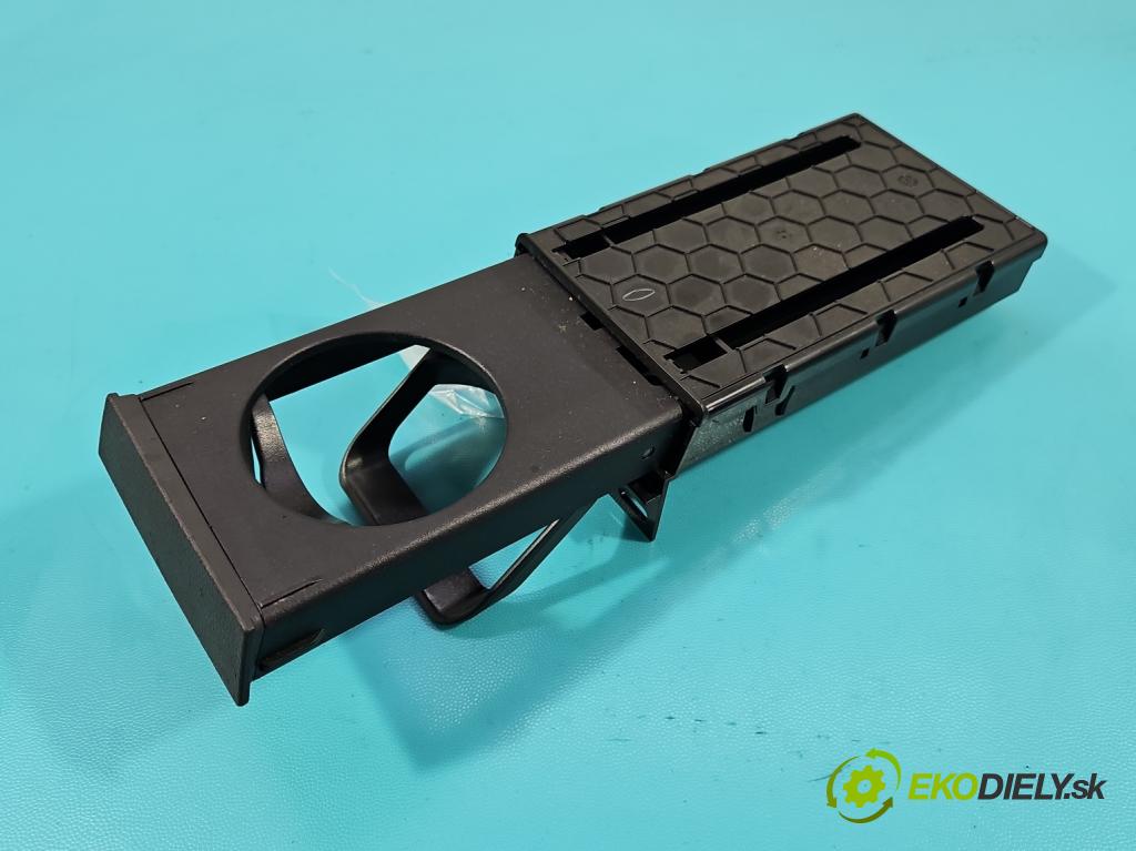 Renault Master III 2010-2024 2.3 DCI 163 HP manual 120 kW 2299 cm3 5- Rukojeť: na nápoje: 684305630R (Držiak (úchyt) na nápoje)