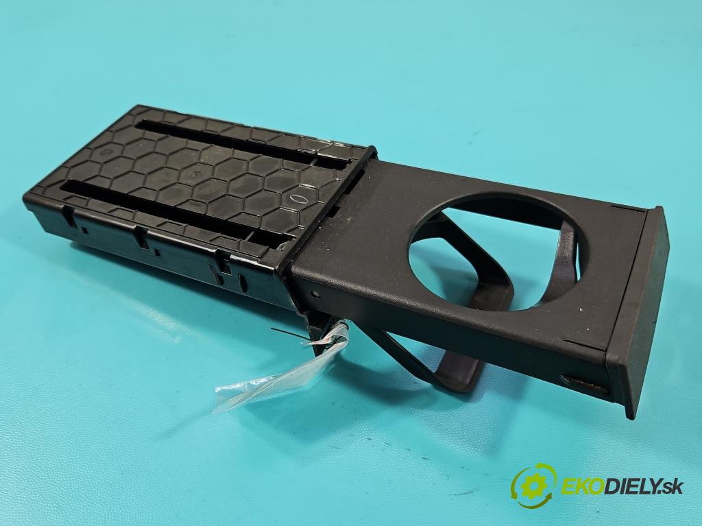 Renault Master III 2010-2024 2.3 DCI 163 HP manual 120 kW 2299 cm3 5- Rukojeť: na nápoje: 684305630R (Držiak (úchyt) na nápoje)