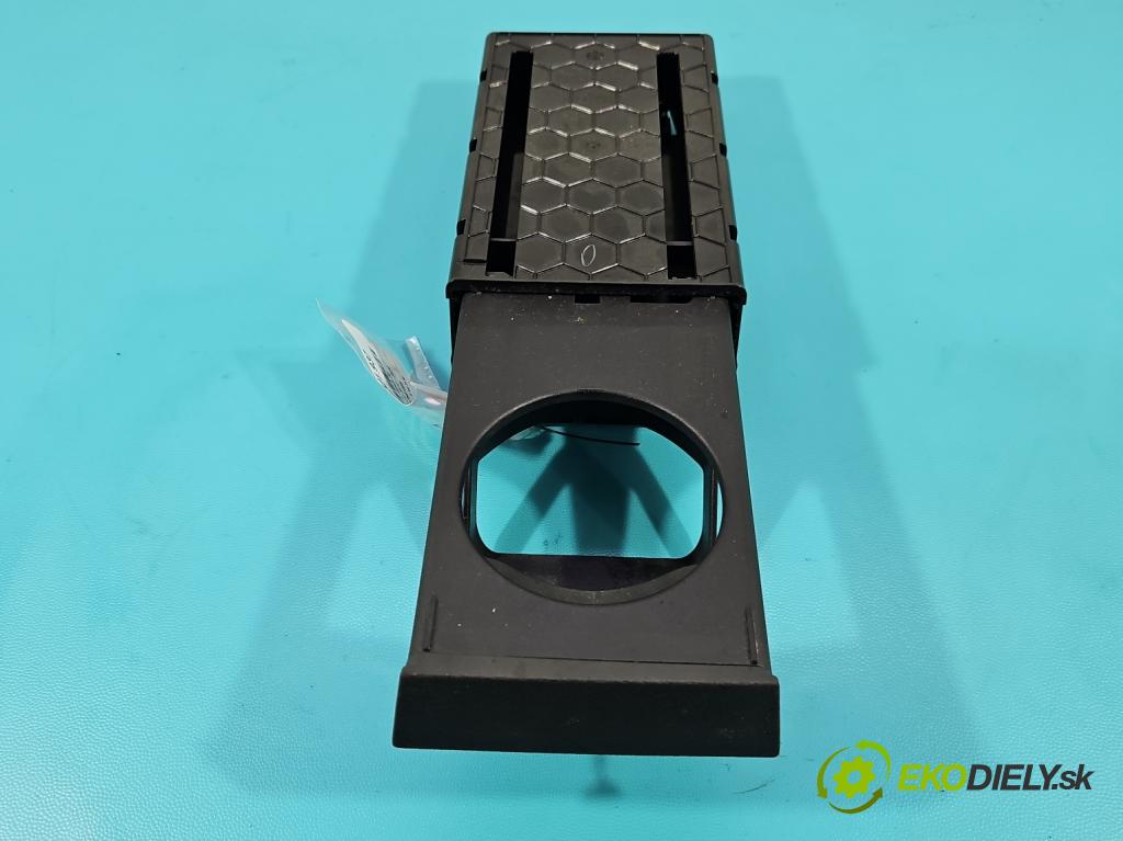 Renault Master III 2010-2024 2.3 DCI 163 HP manual 120 kW 2299 cm3 5- Rukojeť: na nápoje: 684305630R (Držiak (úchyt) na nápoje)