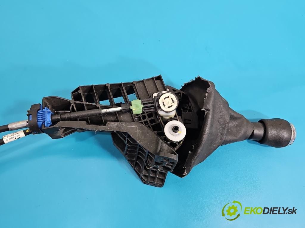 Renault Master III 2010-2024 2.3 DCI 163 HP manual 120 kW 2299 cm3 5- Páka: Změny: stupeň,rýchlosť 349013165R (Rýchlostná páka (kulisa))