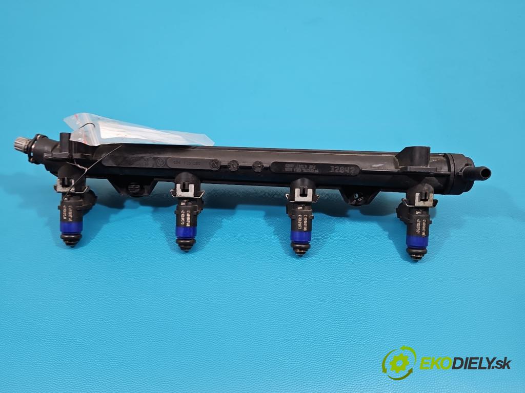 Seat Cordoba II 6L 2002-2008 1.4 16v 75 HP manual 55 kW 1390 cm3 5- vstrek 036133320 (Vstrekovač paliva)