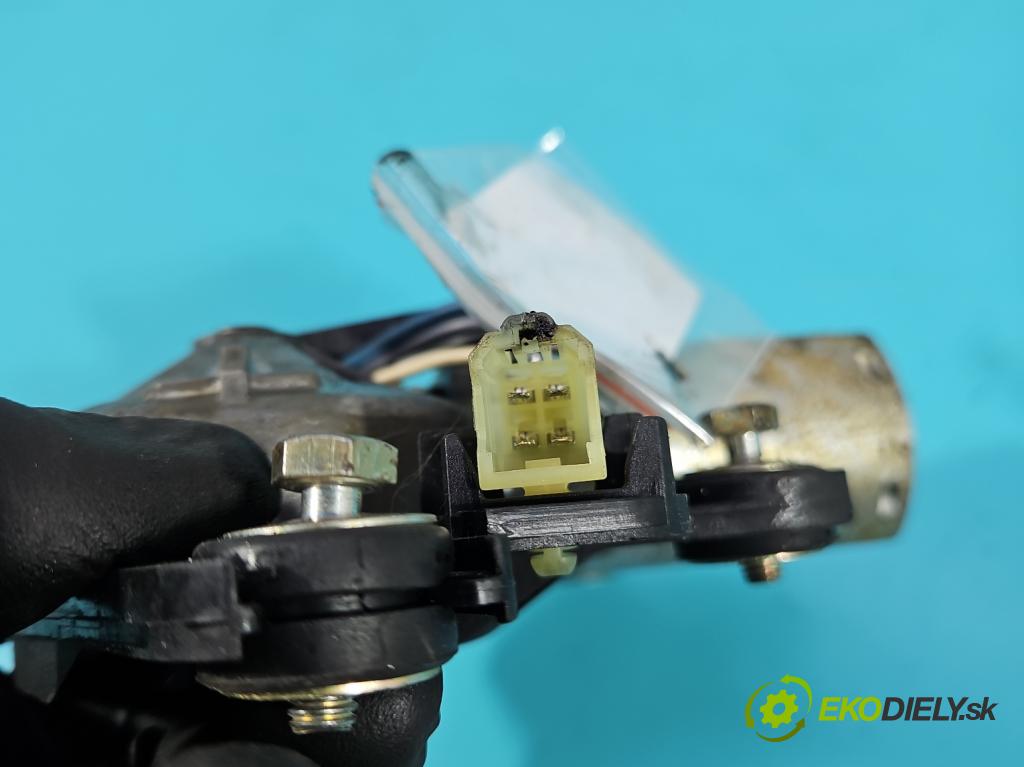 Honda Civic VII 2000-2006 1.4 16V 90 HP manual 66 kW 1396 cm3 5- motor stieračov zadné 76700-S6DA-E010-M2