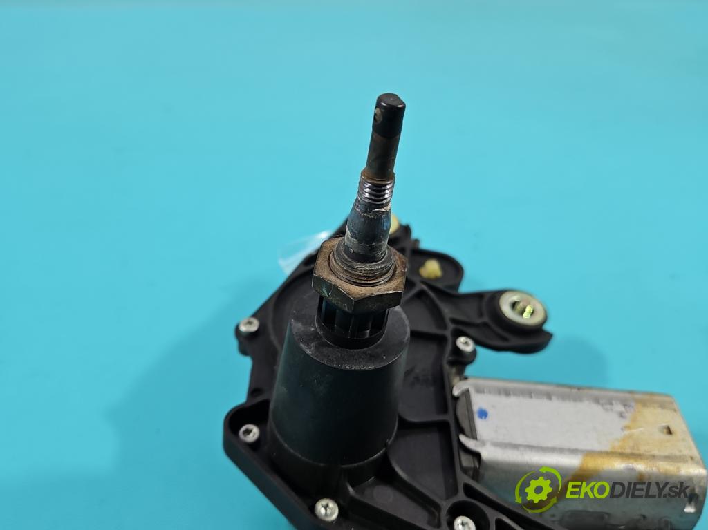 Honda Civic VII 2000-2006 1.4 16V 90 HP manual 66 kW 1396 cm3 5- motor stieračov zadné 76700-S6DA-E010-M2