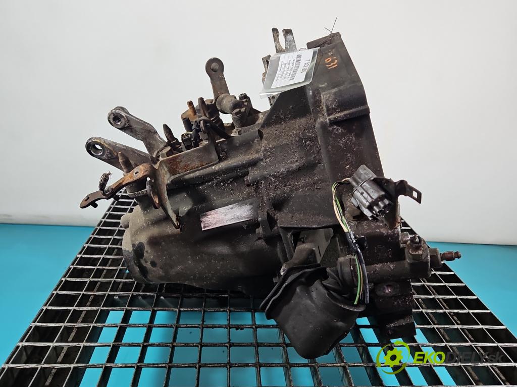 Honda Civic VII 2000-2006 1.4 16V 90 HP manual 66 kW 1396 cm3 5- prevodovka stupeň,rýchlosť manual