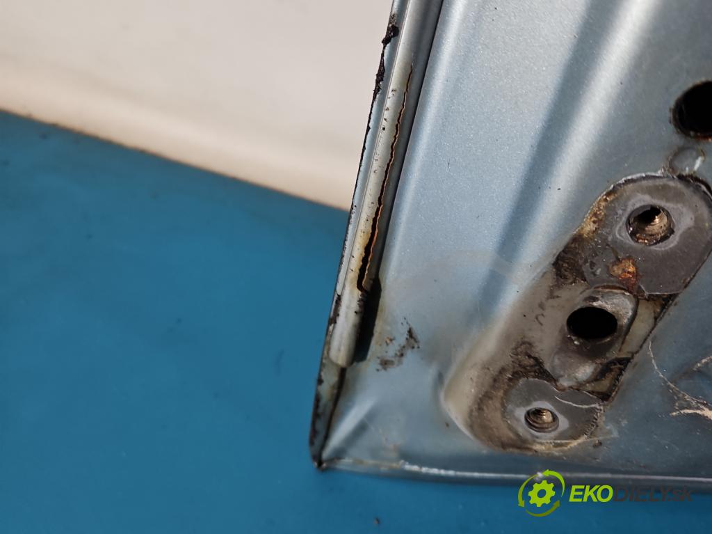 Honda Civic VII 2000-2006 1.4 16V 90 hp manual 66 kW 1396 cm3 5- kapota přední