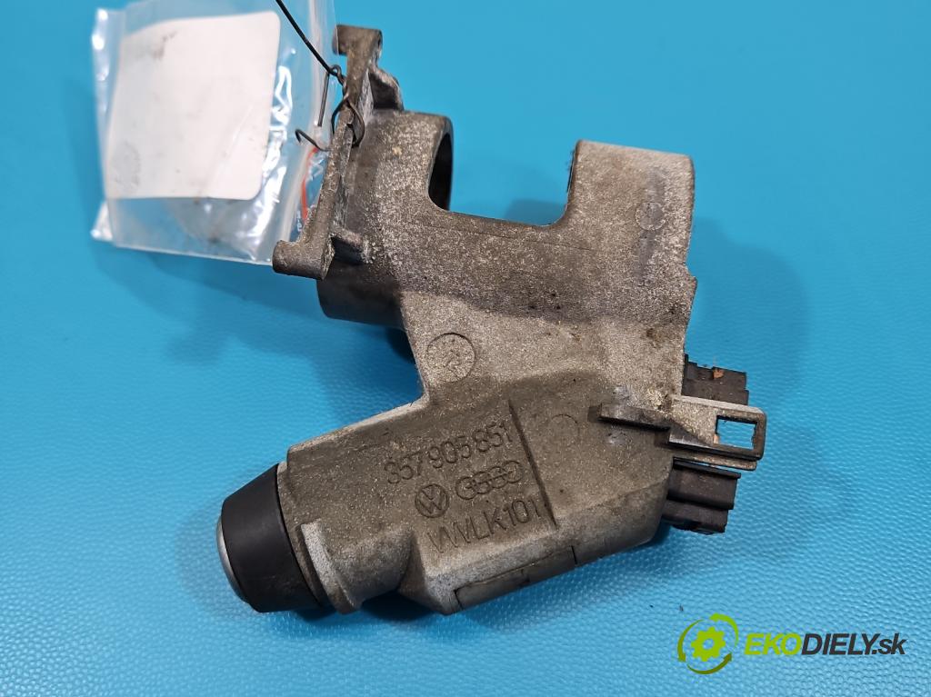 Vw Golf III 1991-1998 1.8 90 HP manual 66 kW 1781 cm3 5- Spínačka 357905851 (Spínacia skrinka)