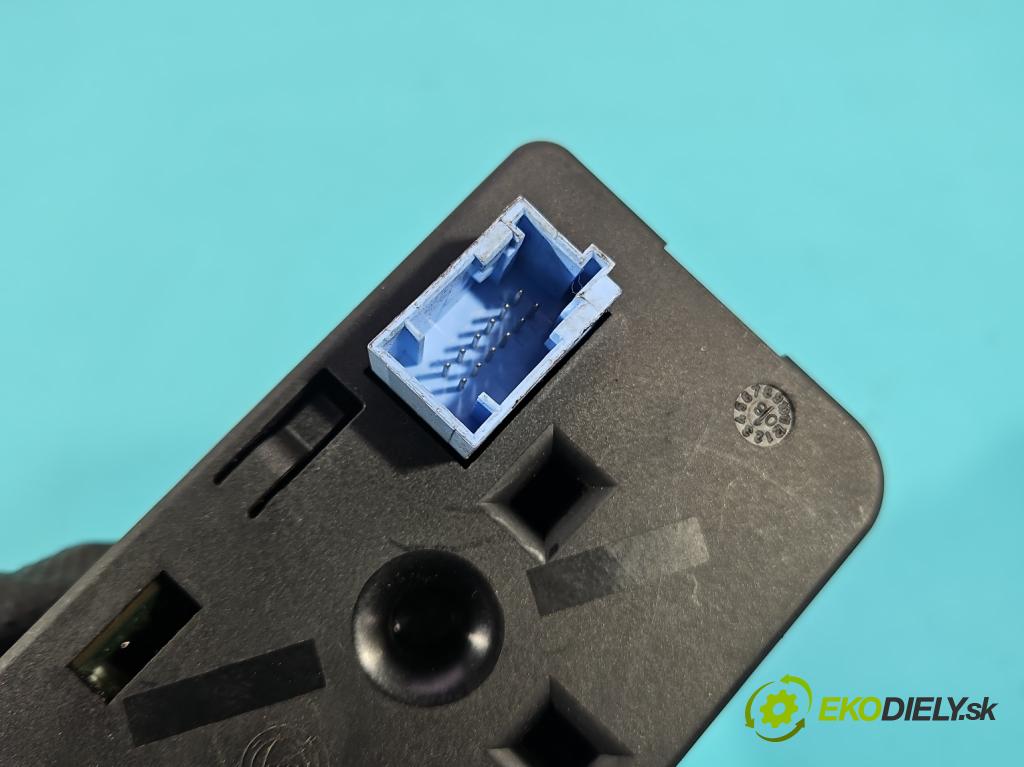 Fiat Croma II 2005-2010 1.9 jtd 150 HP manual 110 kW 1910 cm3 5- Spínačka 7354473430 (Spínacia skrinka)