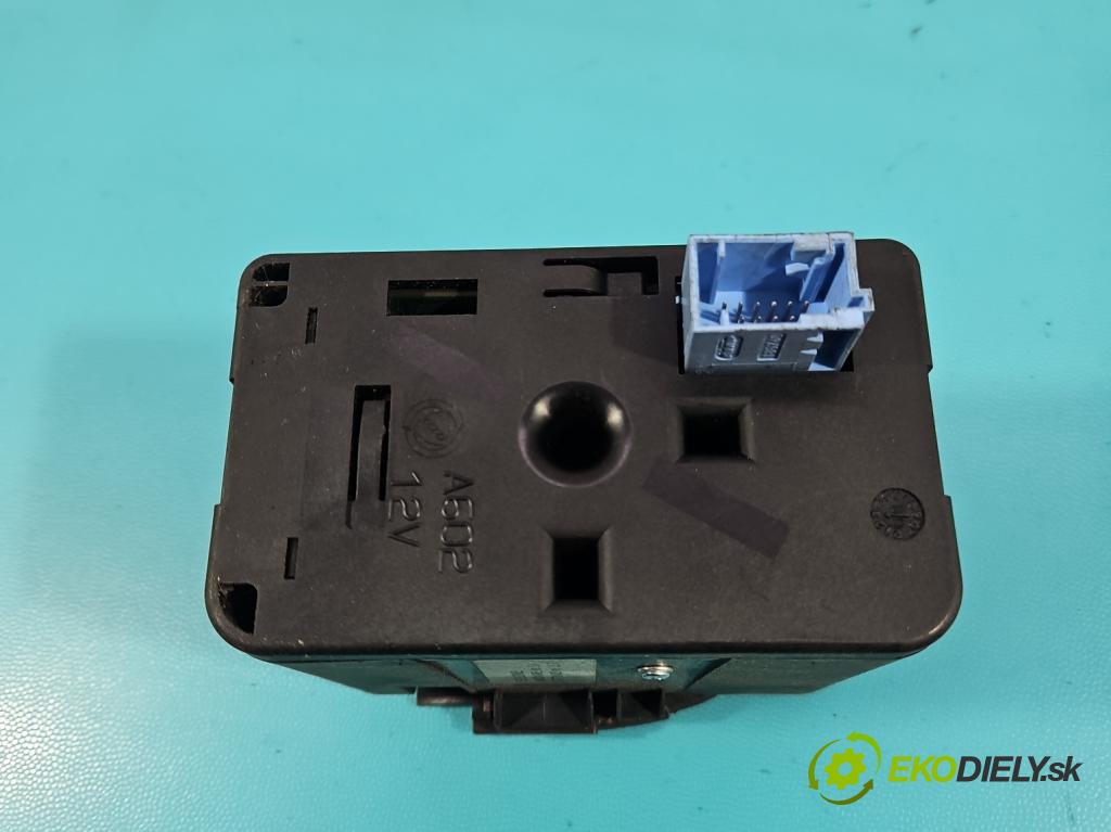 Fiat Croma II 2005-2010 1.9 jtd 150 HP manual 110 kW 1910 cm3 5- Spínačka 7354473430 (Spínacia skrinka)