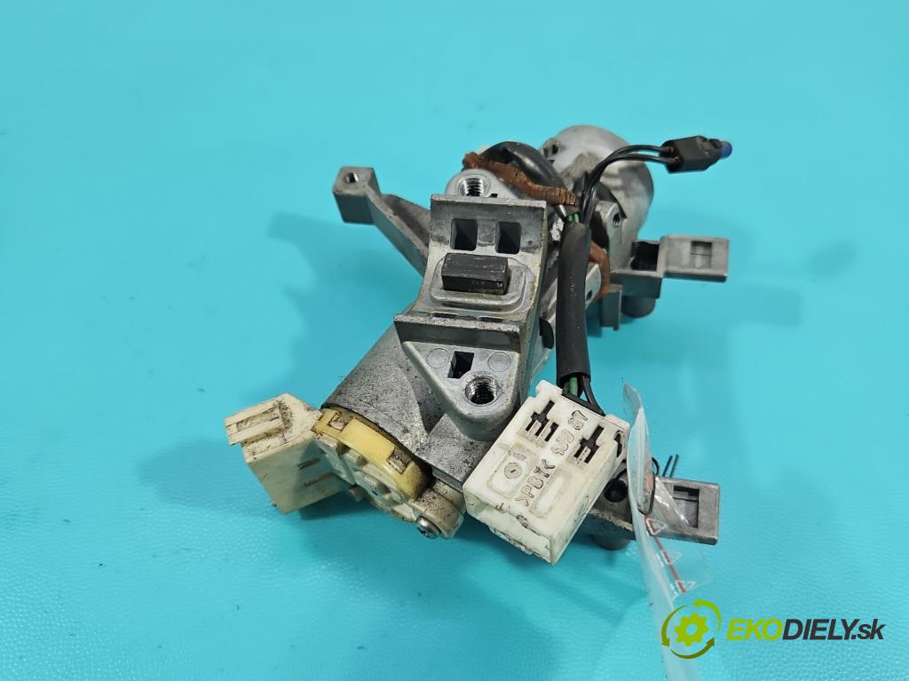 Mitsubishi Outlander II 2006-2013 2.0 DI-D 140 HP manual 103 kW 1968 cm3 5- Spínačka  (Spínacia skrinka)