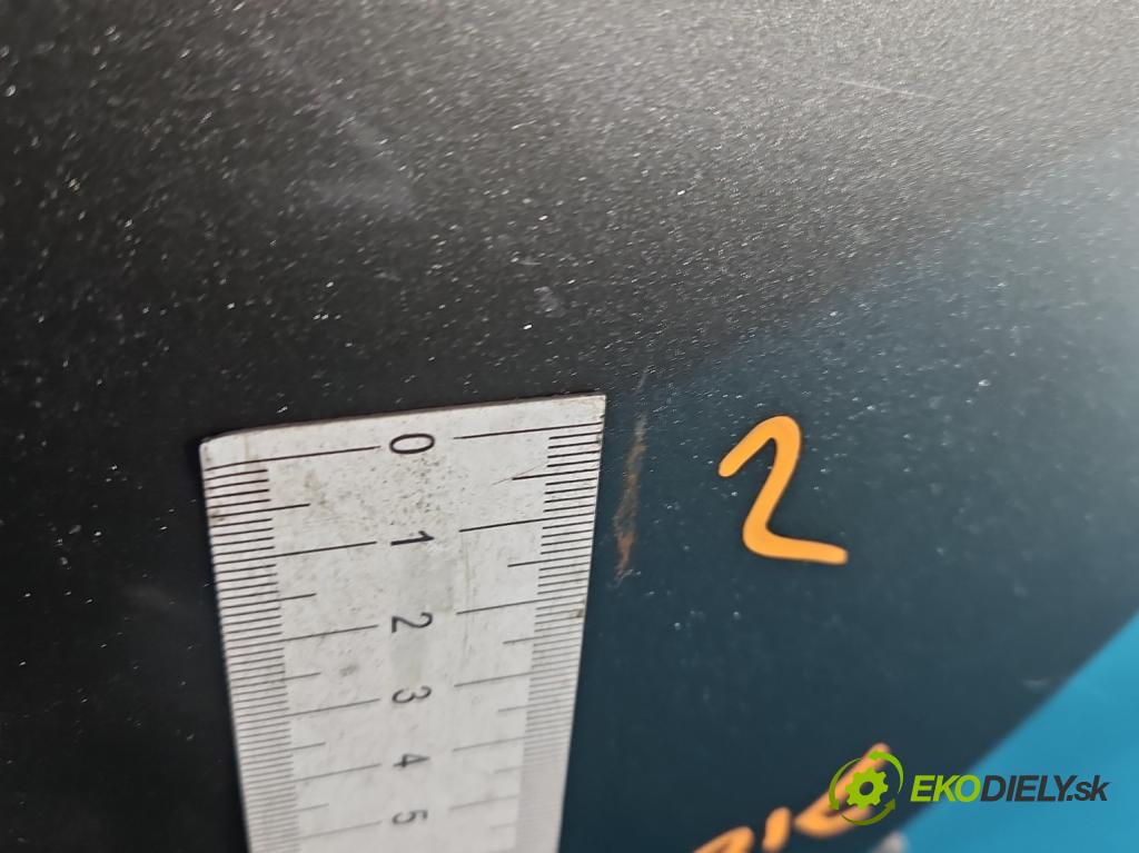 Fiat Croma II 2005-2010 1.9 jtd 150 HP manual 110 kW 1910 cm3 5- blatník predné pravý  (Kľučka dverí ostatné)