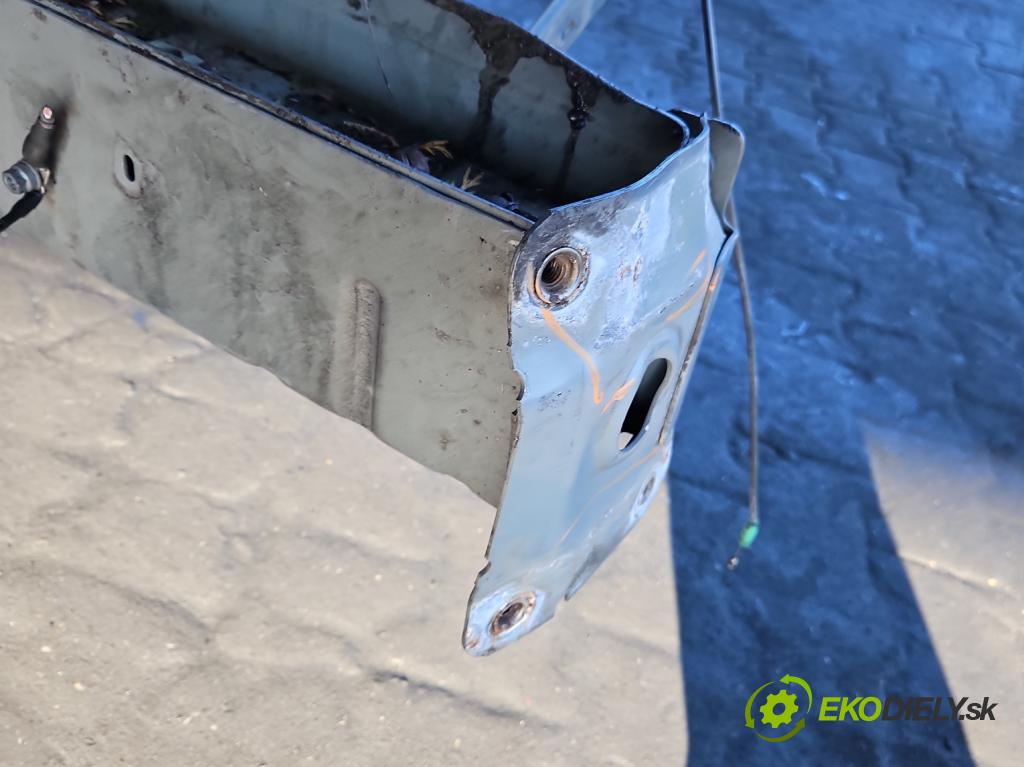 Renault Master III 2010-2024 2.3 DCI 163 hp manual 120 kW 2299 cm3 5- Budova