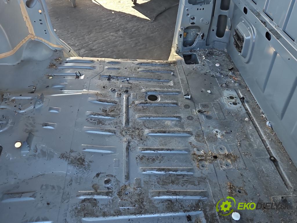 Renault Master III 2010-2024 2.3 DCI 163 hp manual 120 kW 2299 cm3 5- Budova