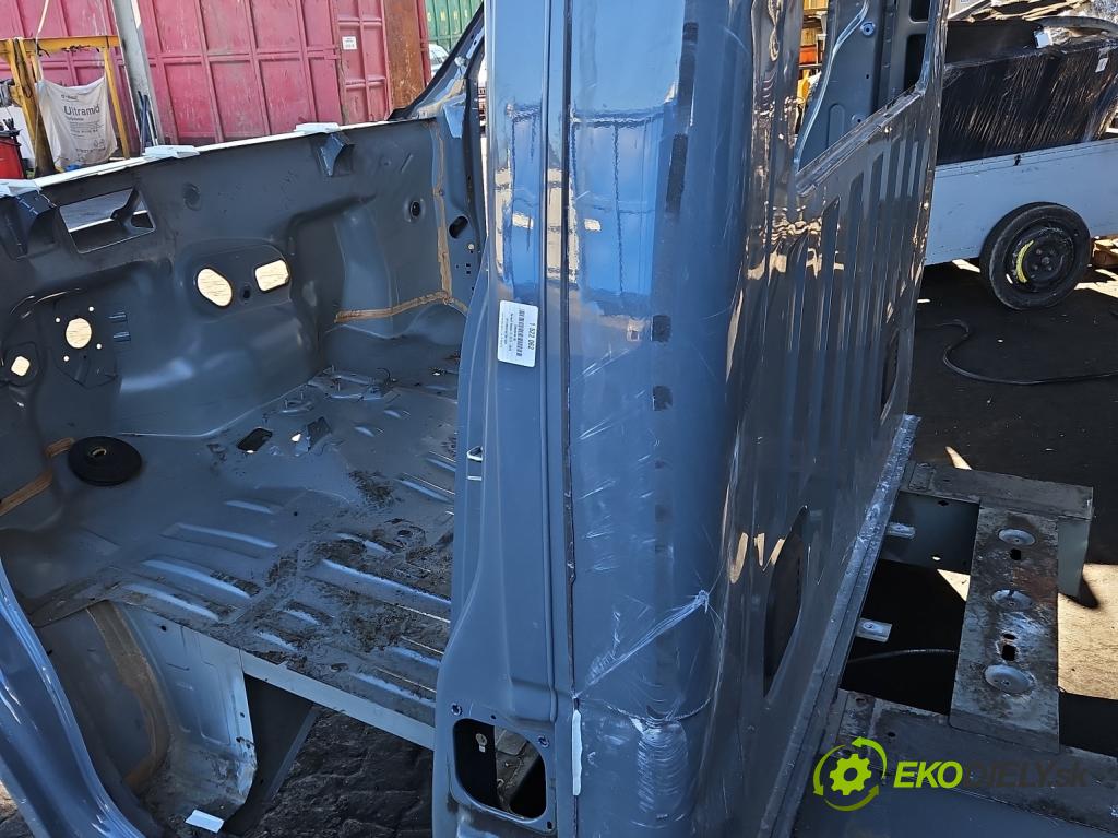 Renault Master III 2010-2024 2.3 DCI 163 hp manual 120 kW 2299 cm3 5- Budova