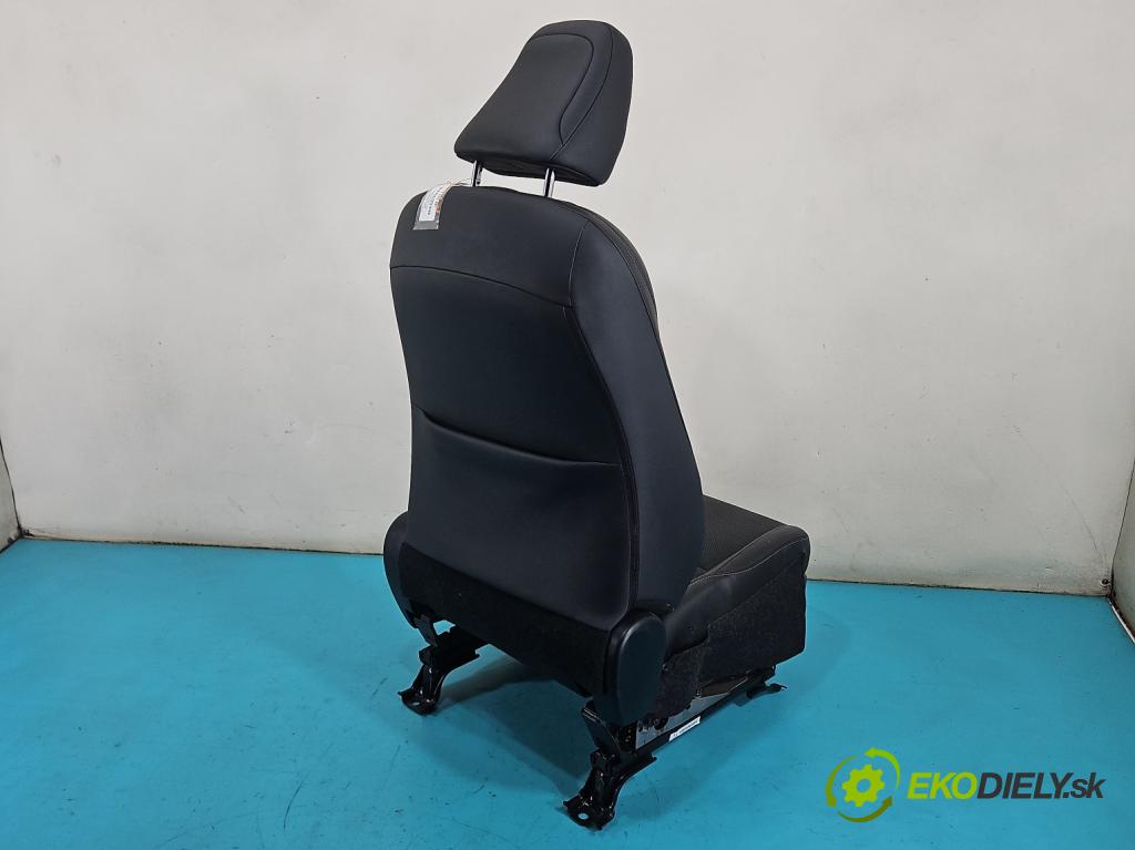 Lexus NX I 2014-2021 2.0 T 238HP automatic 175 kW 1998 cm3 5- Sedačka ľavý  (Sedadlo)