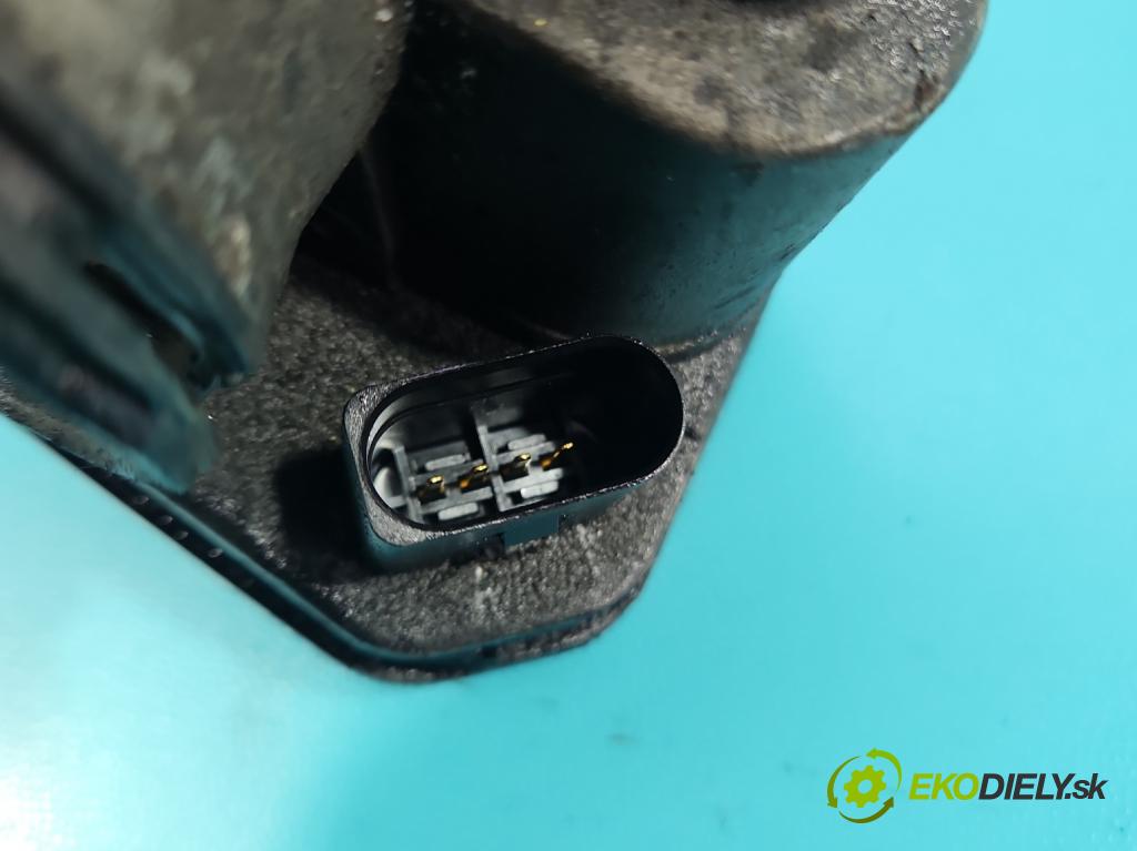 Mitsubishi Outlander II 2006-2013 2.0 DI-D 140 HP manual 103 kW 1968 cm3 5- klapka 038128063L (Škrtiaca klapka)