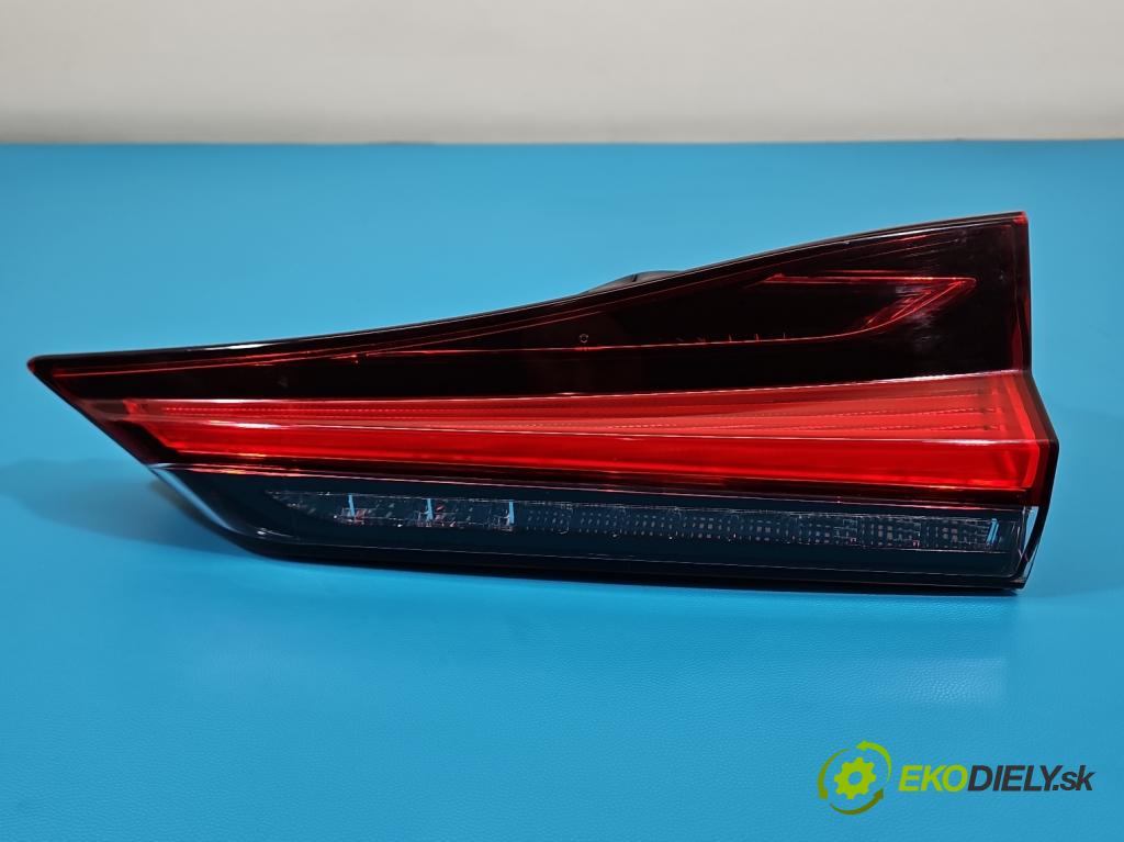 Lexus CT 2010-2022 1.8 VVTI 99 HP automatic 73 kW 1798 cm3 5- svetlo / reflektor zadné pravé  (Kľučka dverí ostatné)