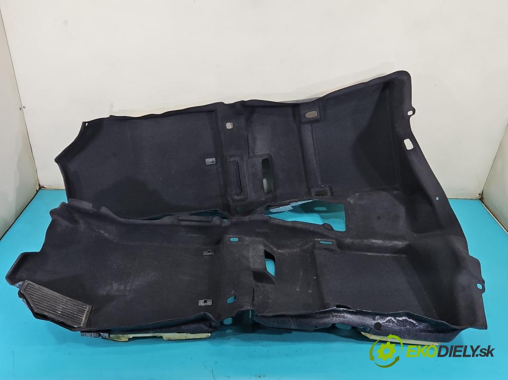Hyundai Elantra VI 2015-2020 1.6 16v 128 HP manual 93.8 kW 1591 cm3 4- koberec do auta ostatné 94262-F2000