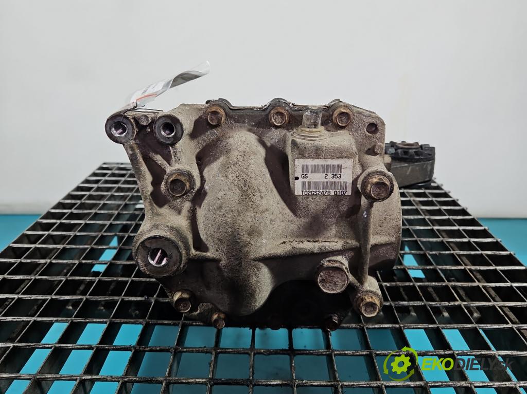 Mitsubishi Outlander II 2006-2013 2.0 DI-D 140 HP manual 103 kW 1968 cm3 5- Most: zadní: T02GS2478