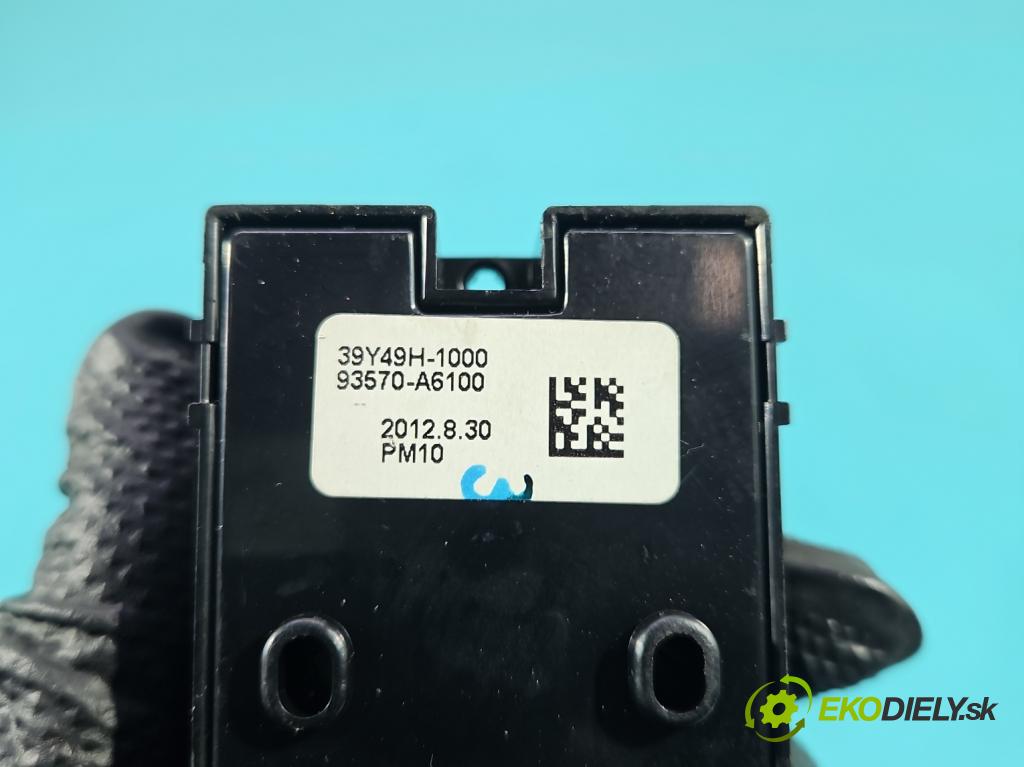 Hyundai I30 II 2012-2016 1.4 16v 100 HP manual 73.2 kW 1396 cm3 5- prepínač okien spätných zrkadiel 93570-A6100