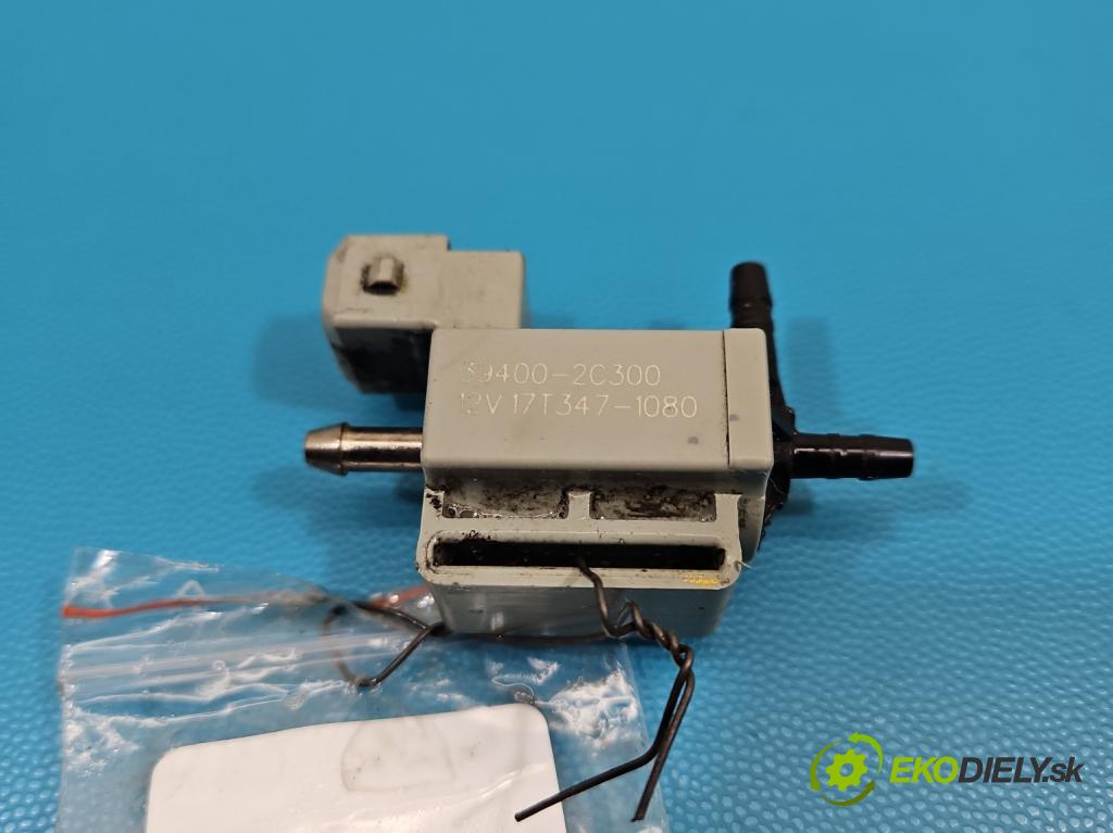 Kia Stinger 2017-2023 2.0 T-GDI: 256KM automatic 188 kW 1998 cm3 5- ventil podtlaku 39400-2C300 (Ventil)