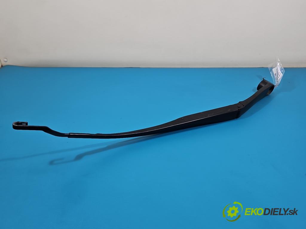 Kia Stinger 2017-2023 2.0 T-GDI: 256KM automatic 188 kW 1998 cm3 5- rameno stieračov pravé CKL-PA