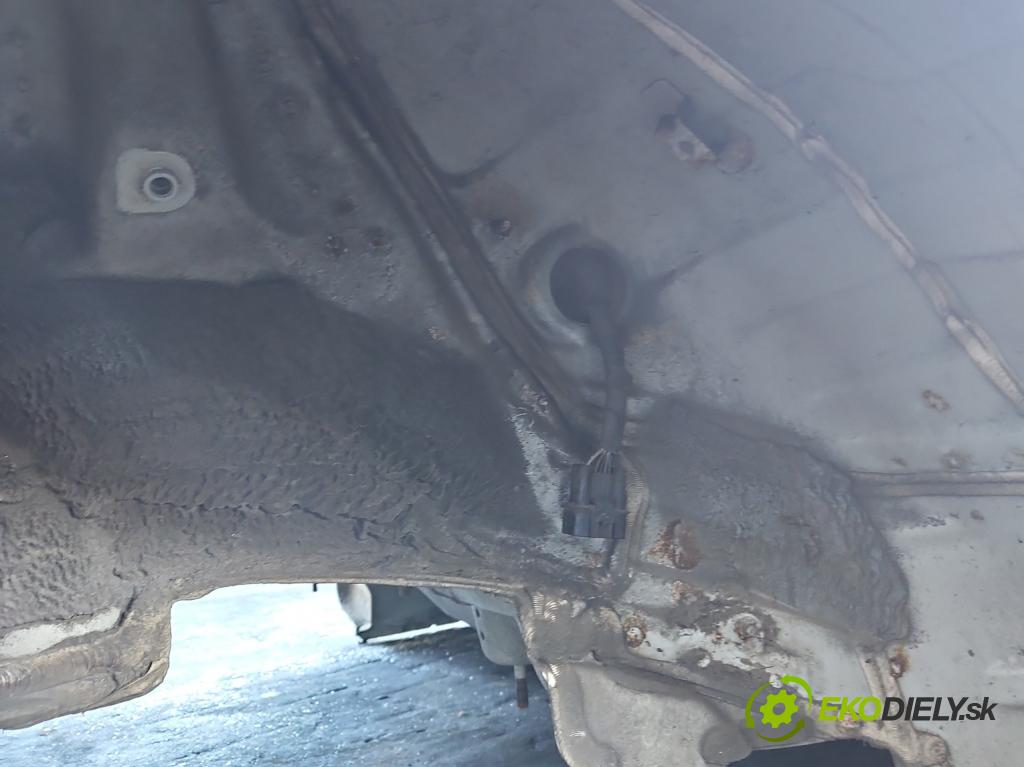 Kia Stinger 2017-2023 2.0 T-GDI 256KM automatic 188 kW 1998 cm3 5- blatnik zadní pravý