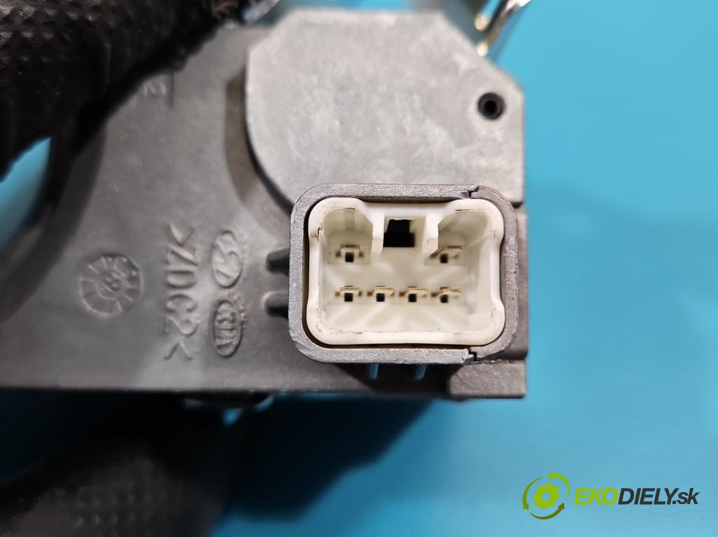 Kia Stinger 2017-2023 2.0 T-GDI: 256KM automatic 188 kW 1998 cm3 5- Blokáda: řízení: 81900-C0000 (Riadenie ostatné)