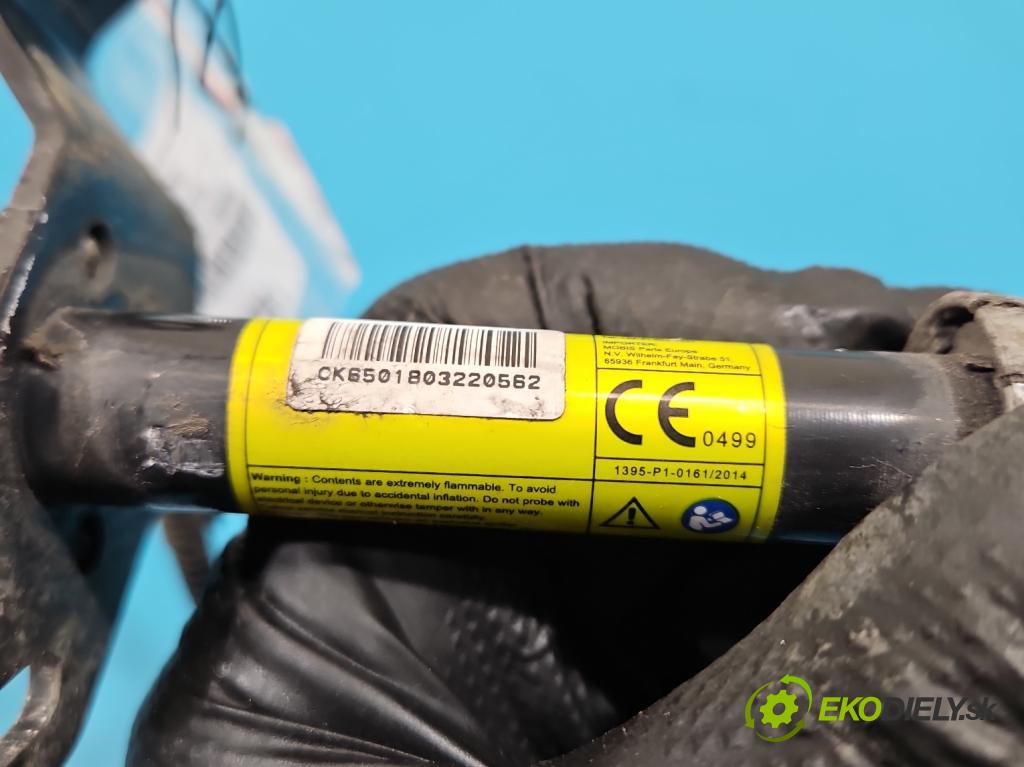 Kia Stinger 2017-2023 2.0 T-GDI: 256KM automatic 188 kW 1998 cm3 5- airbag vzduch: ostatné