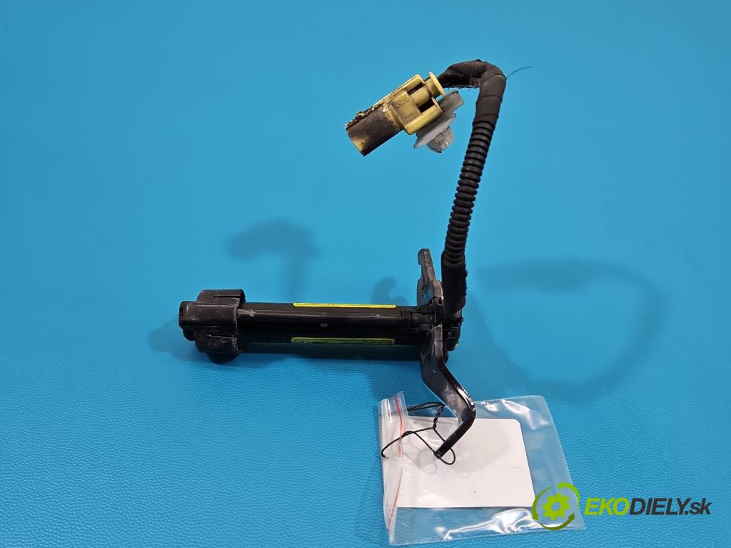 Kia Stinger 2017-2023 2.0 T-GDI: 256KM automatic 188 kW 1998 cm3 5- airbag vzduch: ostatné