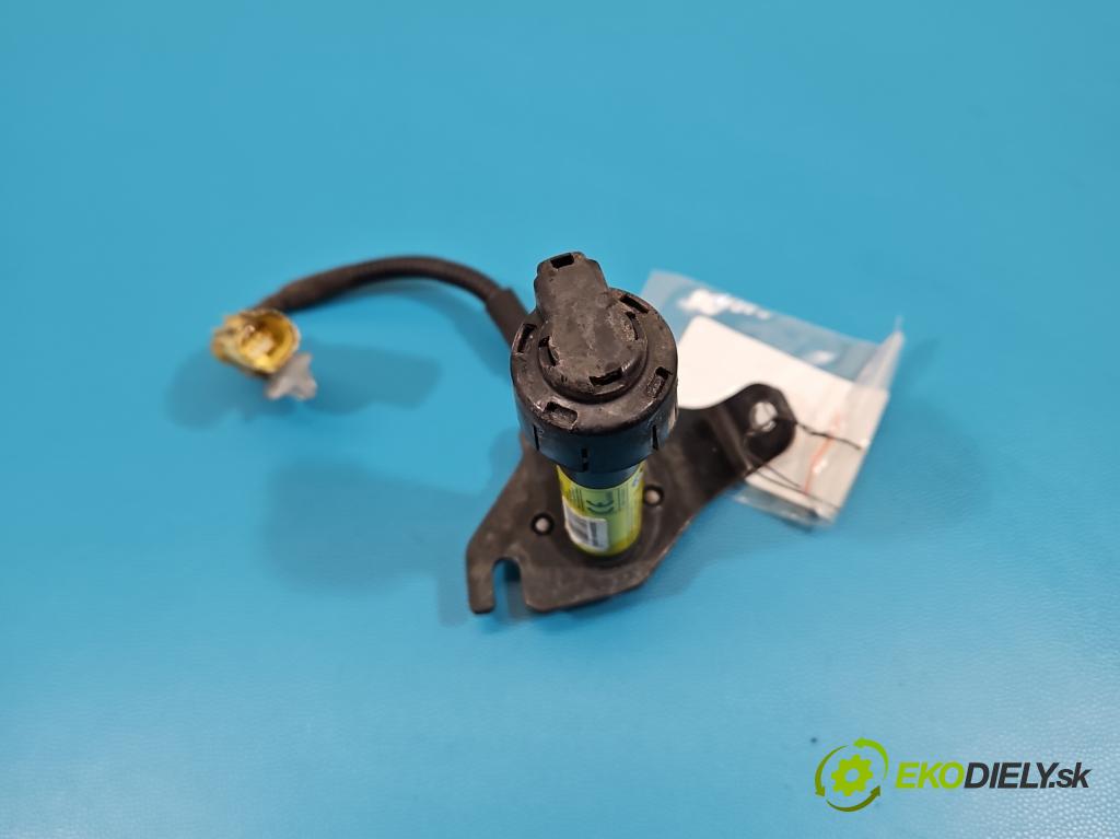 Kia Stinger 2017-2023 2.0 T-GDI: 256KM automatic 188 kW 1998 cm3 5- airbag vzduch: ostatné