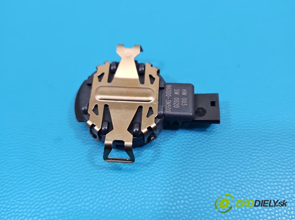 Kia Stinger 2017-2023 2.0 T-GDI: 256KM automatic 188 kW 1998 cm3 5- snímač déšť: 96000-3N500 (Snímač dažďa)